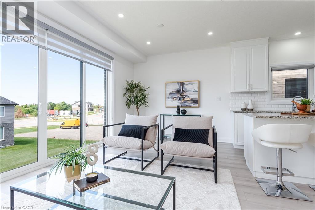 508 NATHALIE Crescent thumbnail 17