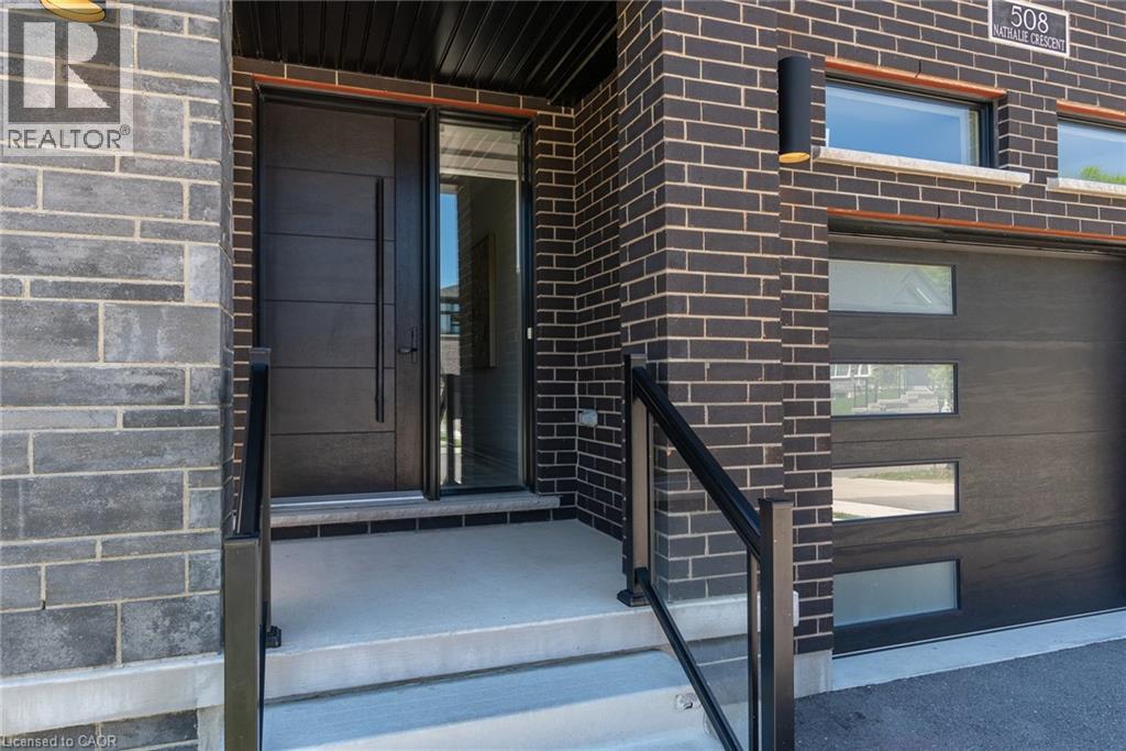 508 NATHALIE Crescent thumbnail 2