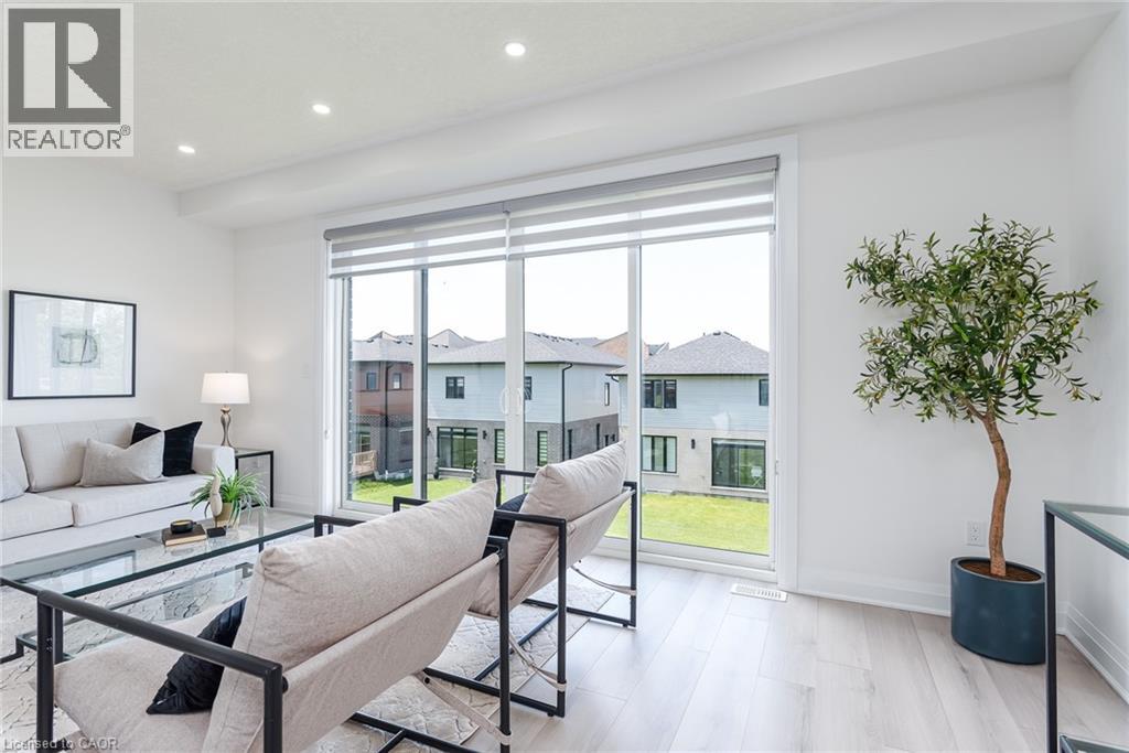 508 NATHALIE Crescent thumbnail 19