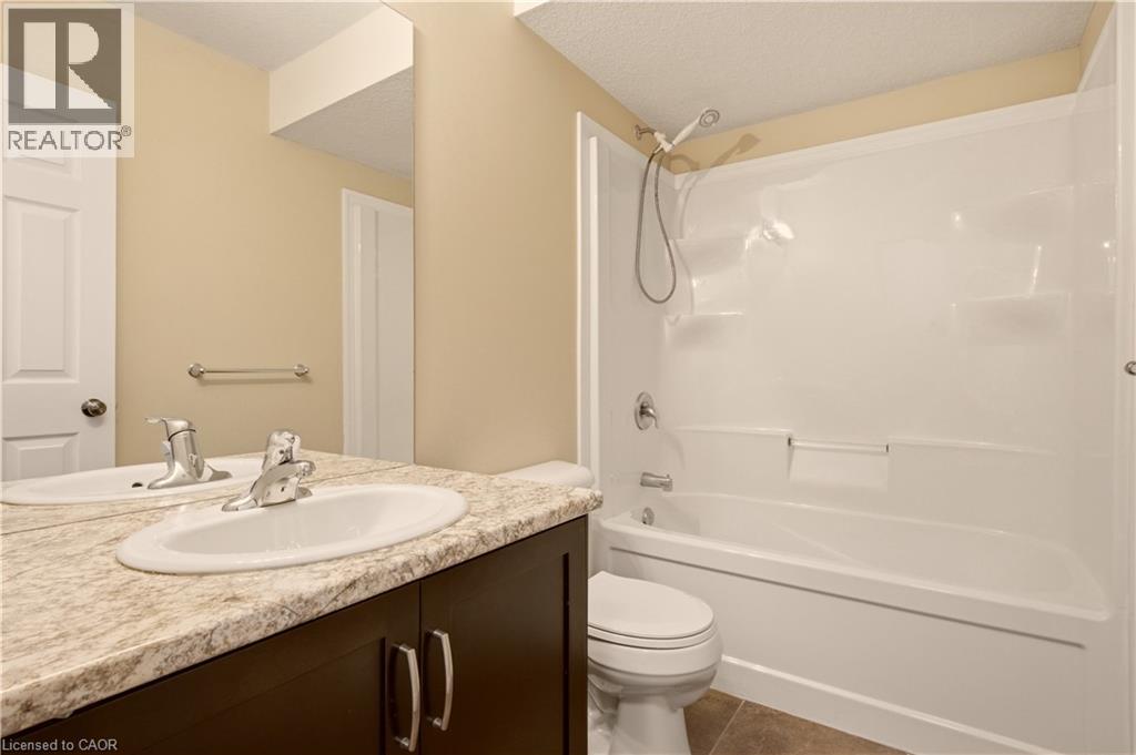 1180 COUNTRYSTONE Drive Unit# 14 thumbnail 18