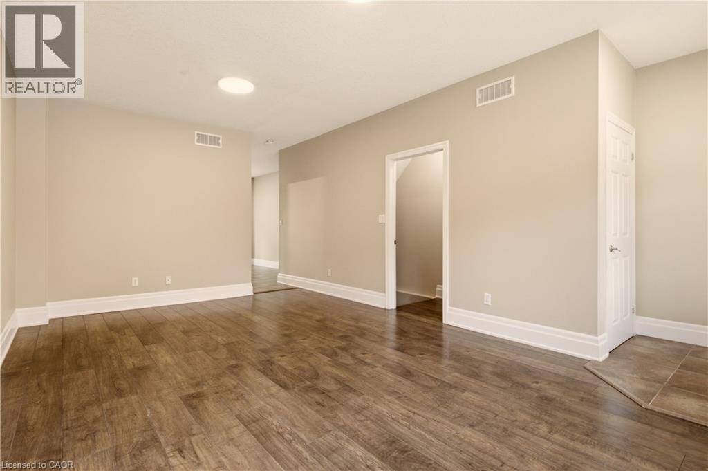 1180 COUNTRYSTONE Drive Unit# 14 thumbnail 6