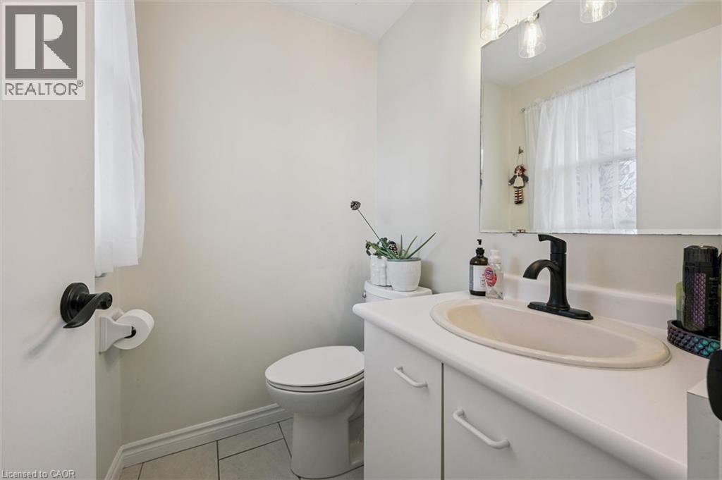37 EDGEMERE Drive thumbnail 20