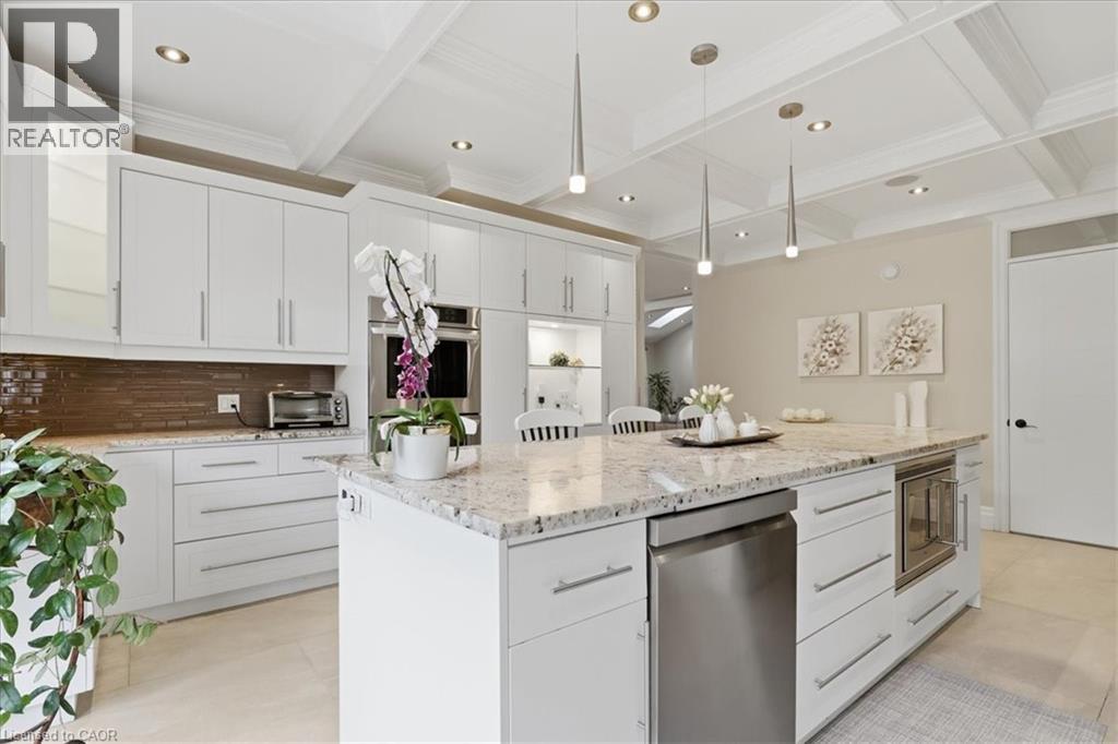 2371 SNYDERS Road E thumbnail 14