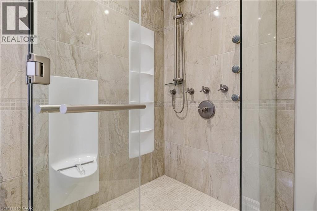 2371 SNYDERS Road E thumbnail 25