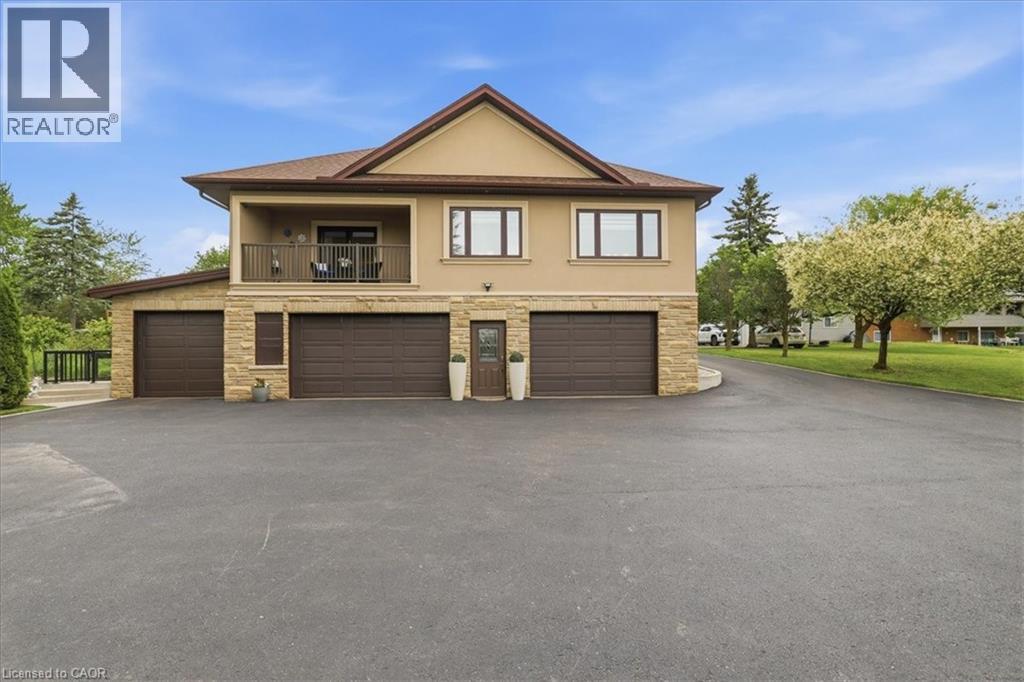 2371 SNYDERS Road E thumbnail 37