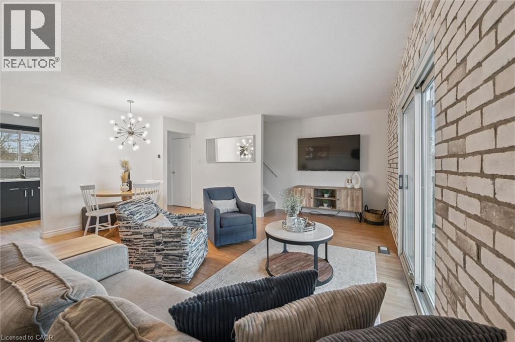 423 CADBURY Court Unit# A thumbnail 11