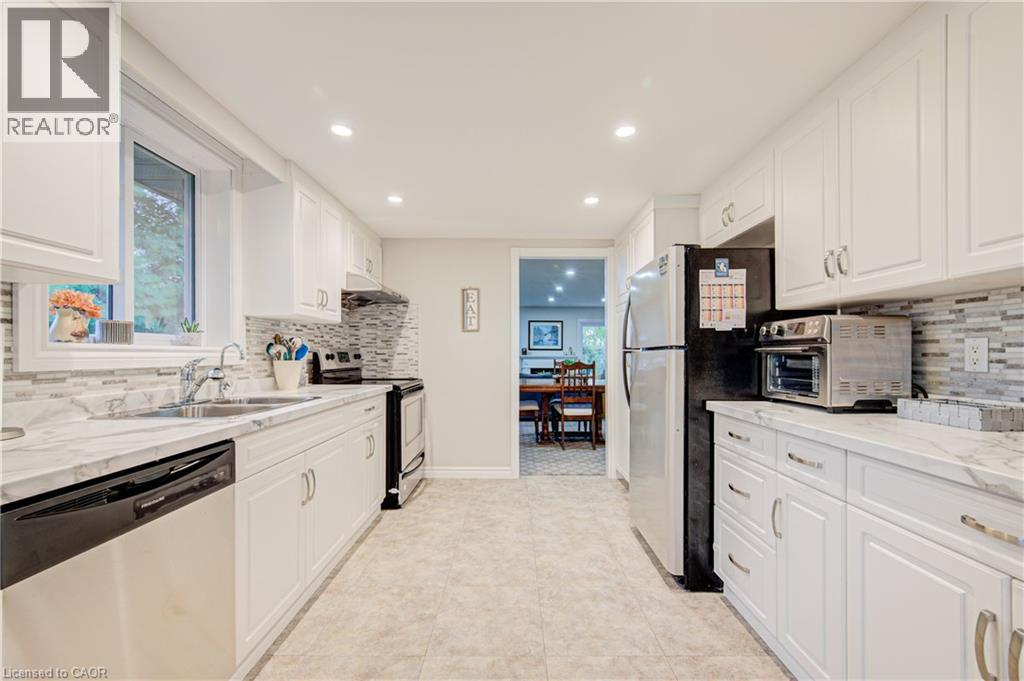 71 BEASLEY Crescent Unit# 1 thumbnail 21