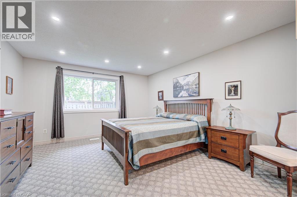 71 BEASLEY Crescent Unit# 1 thumbnail 30