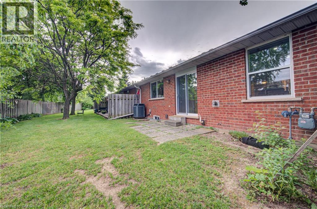 71 BEASLEY Crescent Unit# 1 thumbnail 36