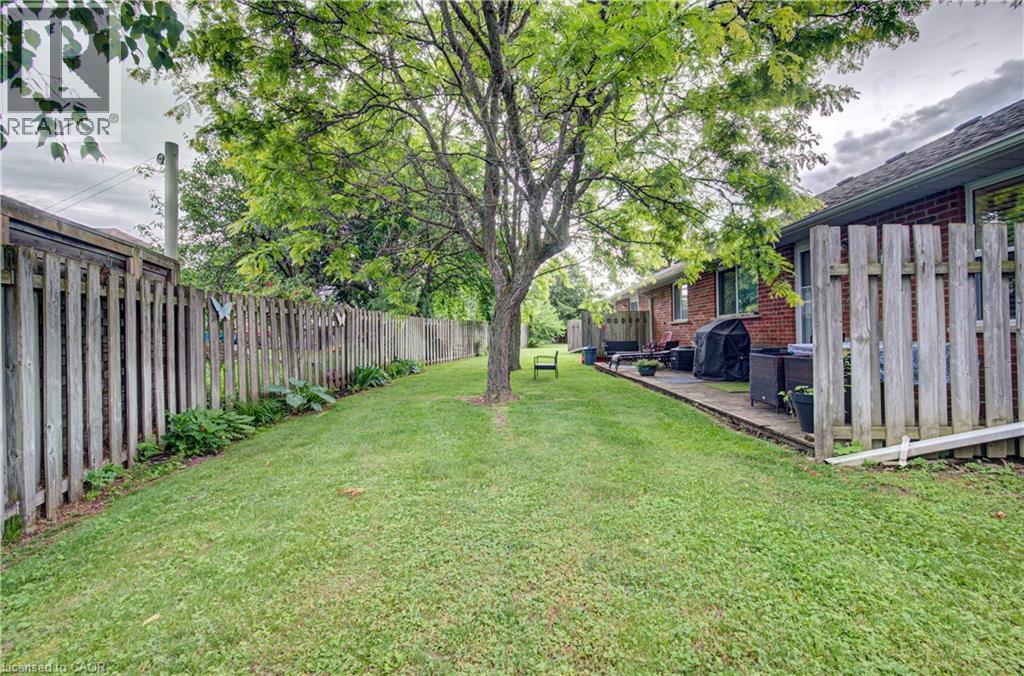 71 BEASLEY Crescent Unit# 1 thumbnail 38