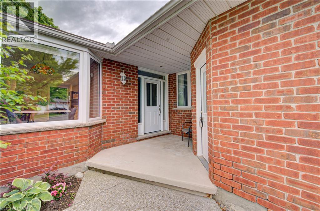 71 BEASLEY Crescent Unit# 1 thumbnail 7