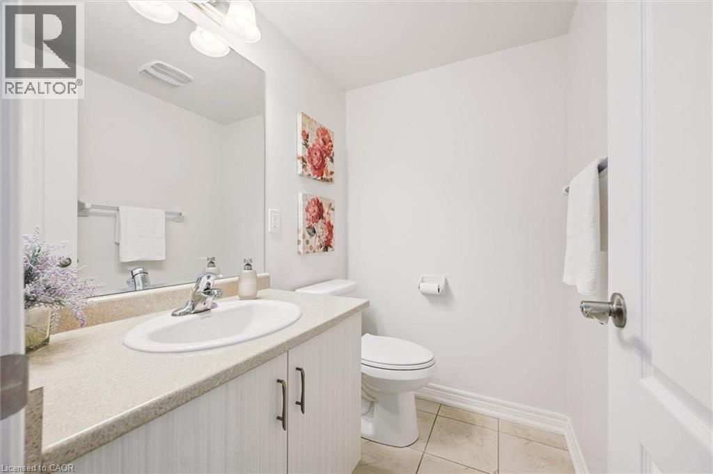 395 LINDEN Drive Unit# 2 thumbnail 13