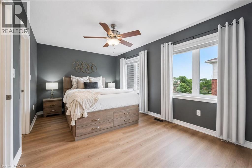 395 LINDEN Drive Unit# 2 thumbnail 14