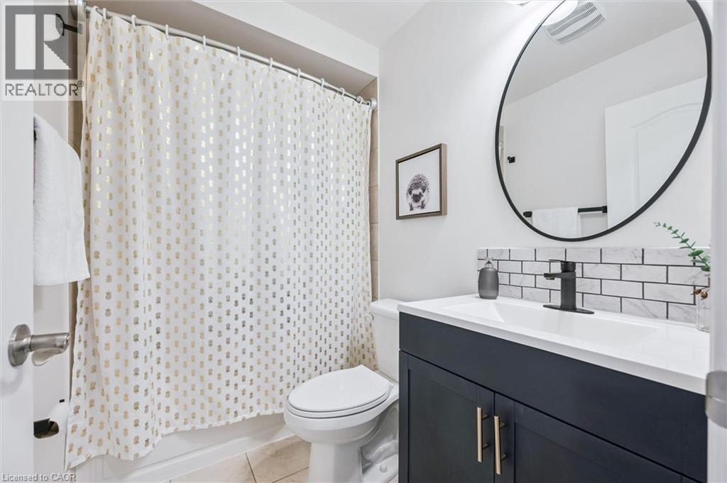 395 LINDEN Drive Unit# 2 thumbnail 18