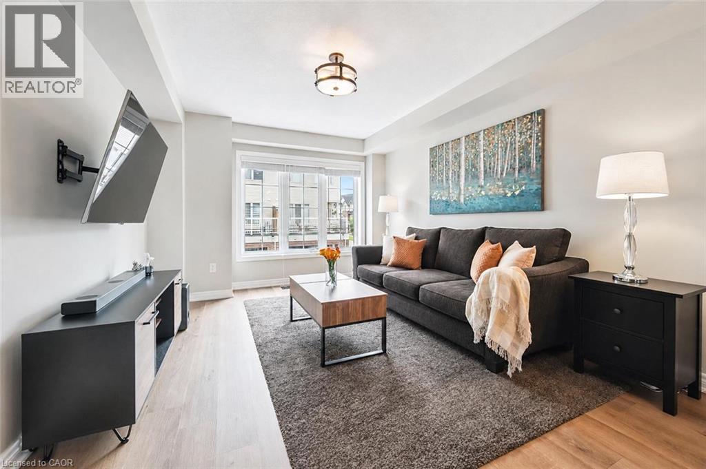 395 LINDEN Drive Unit# 2 thumbnail 5