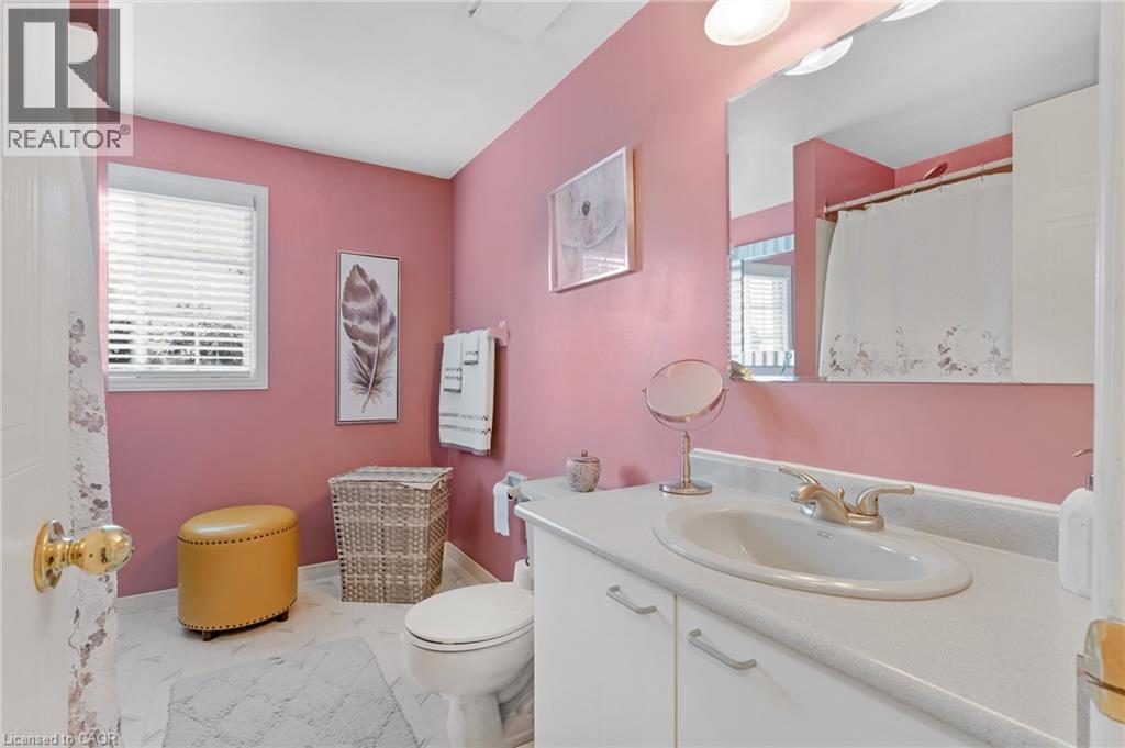351 N NORTHVIEW HEIGHTS Place thumbnail 18