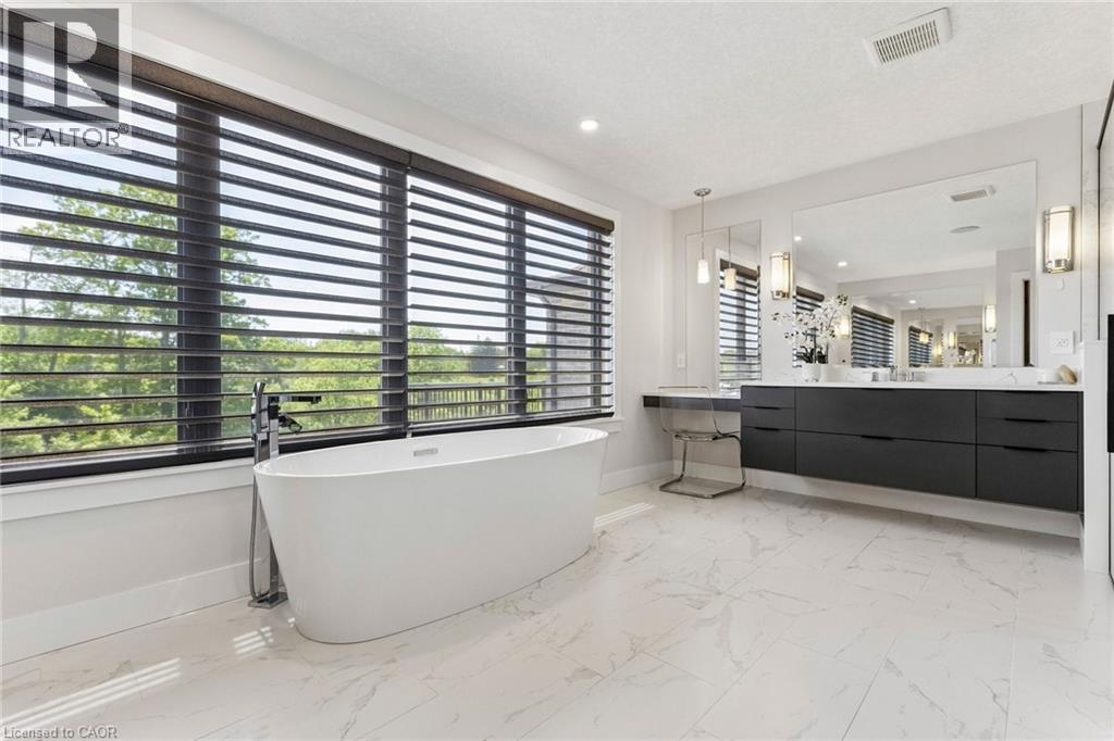 95 PONDCLIFFE Drive thumbnail 27