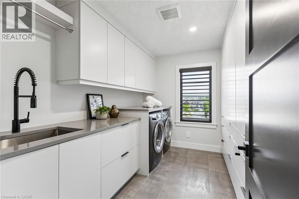 95 PONDCLIFFE Drive thumbnail 29