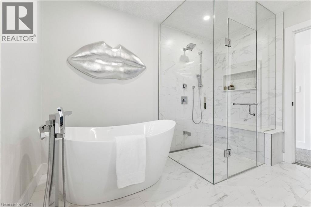 95 PONDCLIFFE Drive thumbnail 36