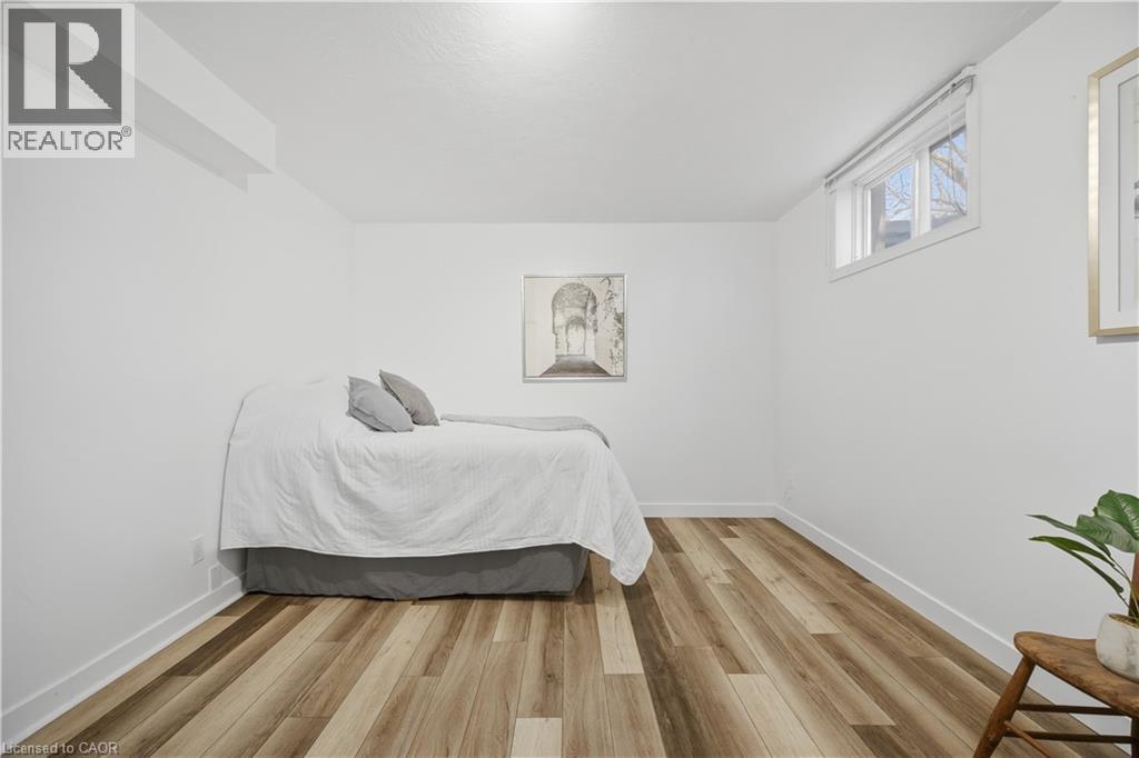 10 RISTAU Crescent thumbnail 33