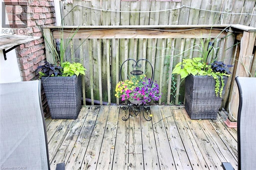 541 PARKVIEW Crescent thumbnail 17
