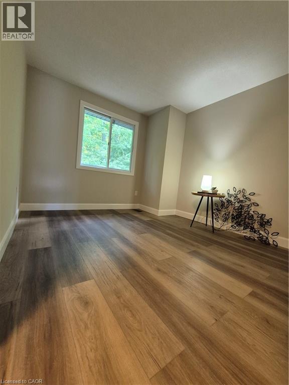 219 KINGSWOOD Drive Unit# 26 thumbnail 43