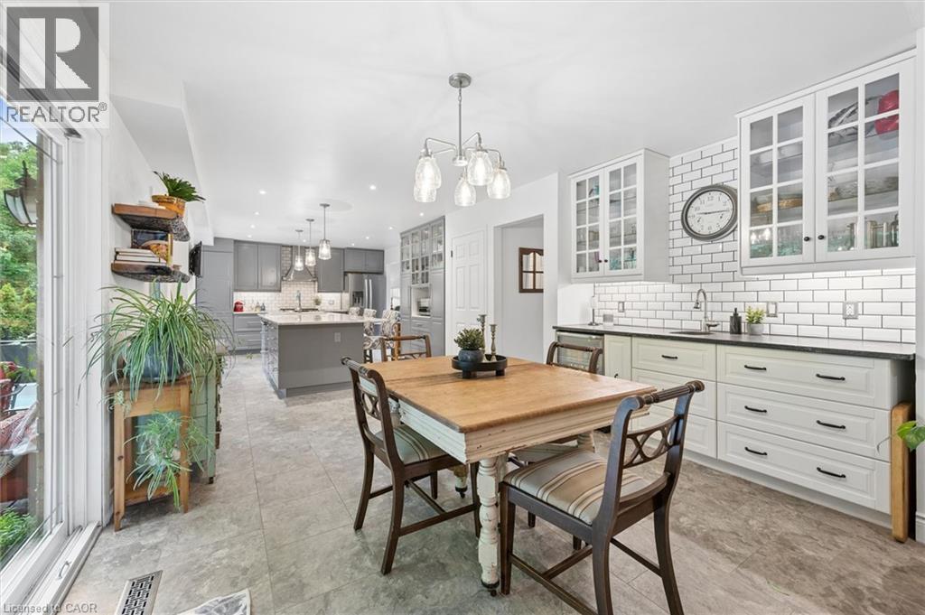 667 FERN Road thumbnail 15
