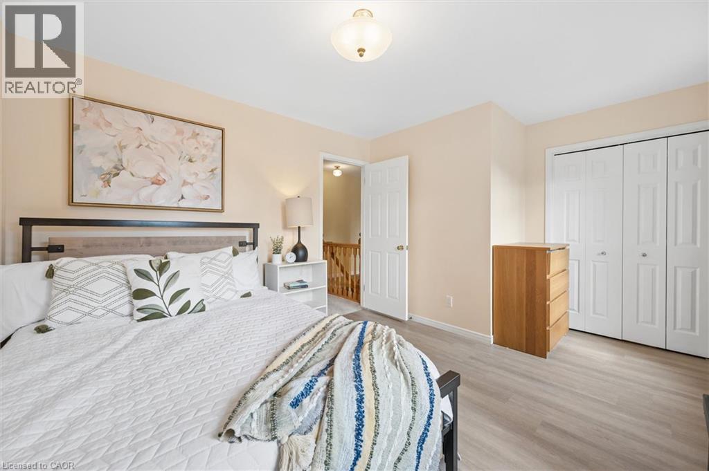 667 FERN Road thumbnail 25