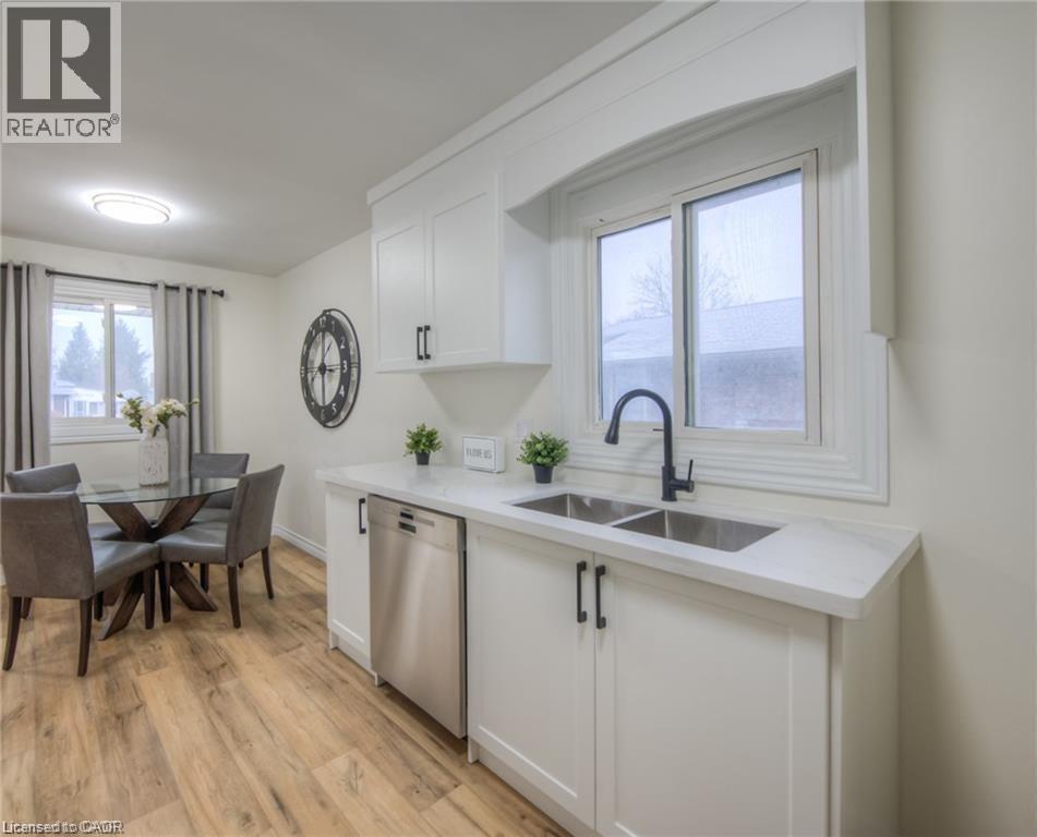 248 CYRUS Street thumbnail 9