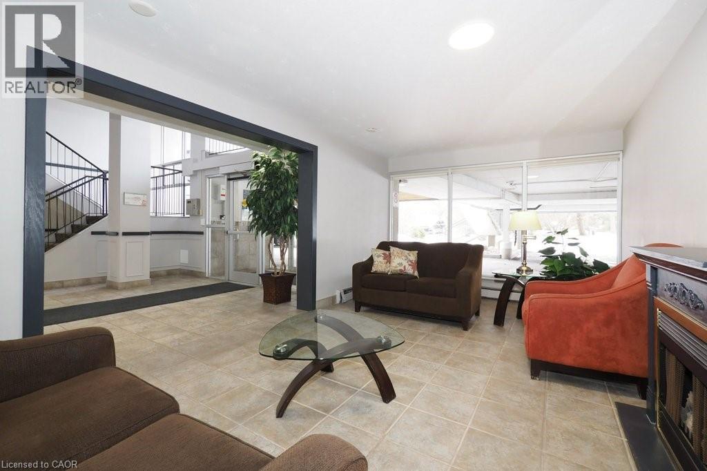 58 BRIDGEPORT Road E Unit# 806 thumbnail 3