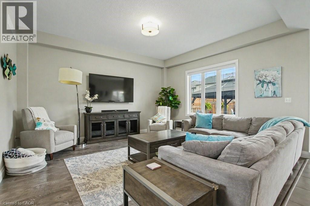157 GREEN GATE Boulevard thumbnail 13