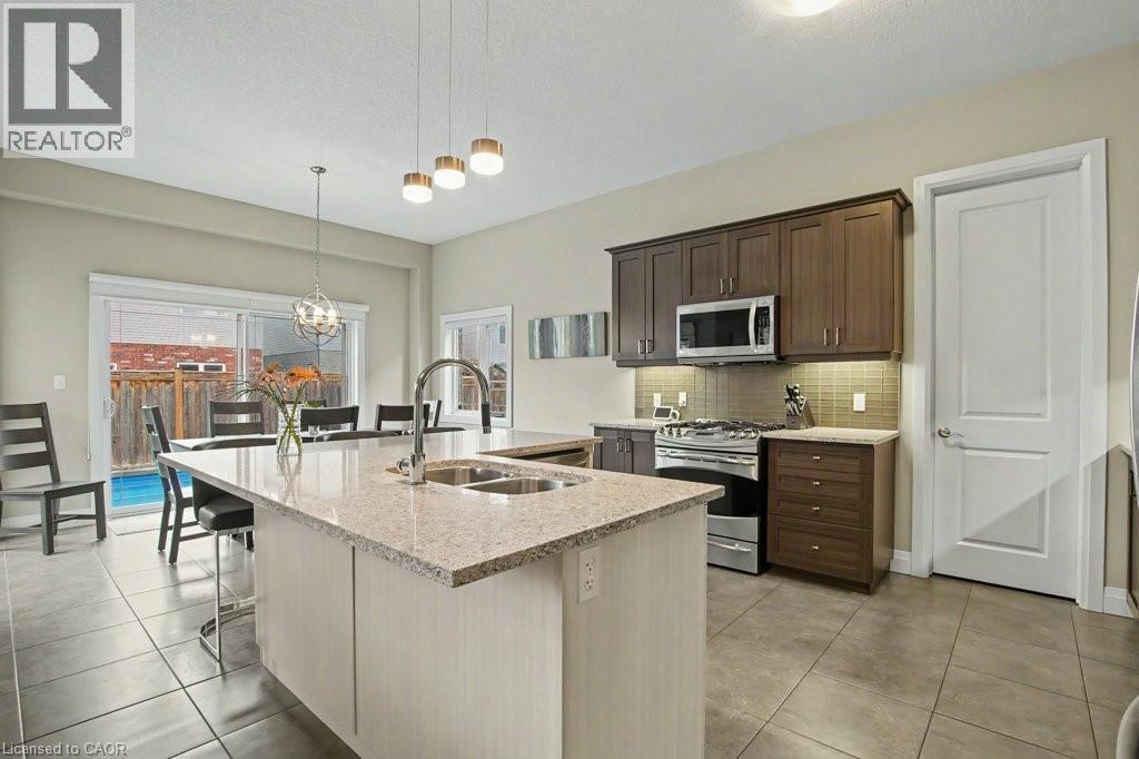 157 GREEN GATE Boulevard thumbnail 6