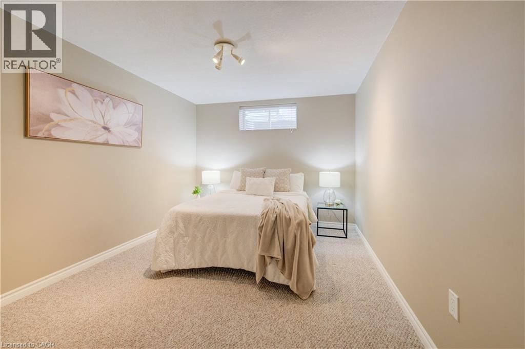 148 DEVONSHIRE Drive thumbnail 33