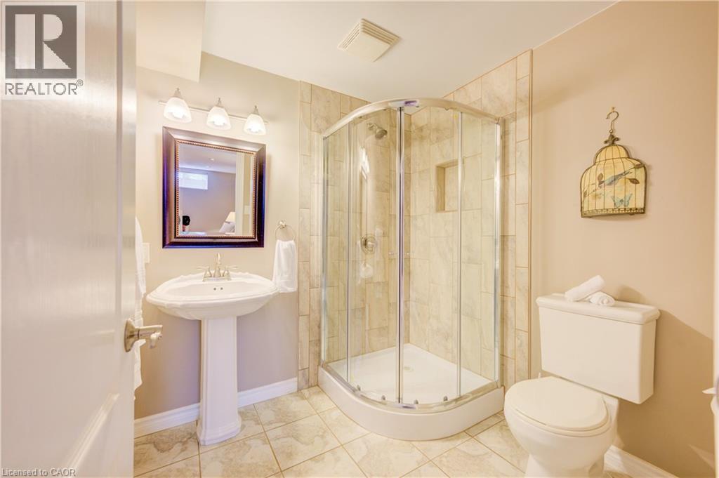 148 DEVONSHIRE Drive thumbnail 34