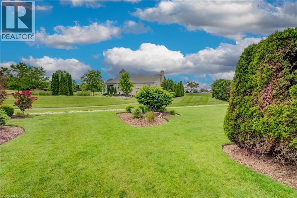 148 DEVONSHIRE Drive thumbnail 40