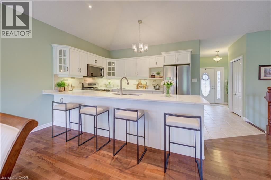 148 DEVONSHIRE Drive thumbnail 5