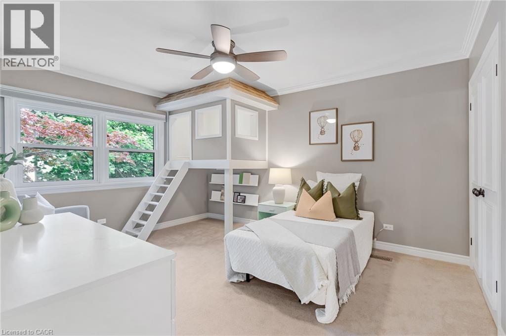 203 FORSYTH Drive thumbnail 32