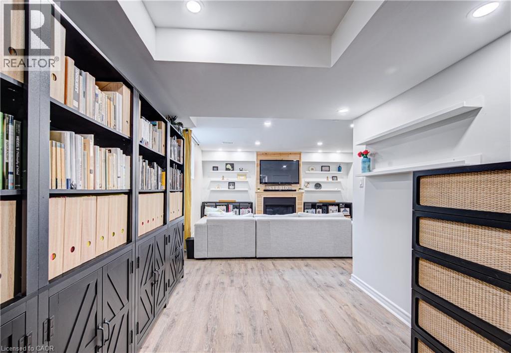 290 WILLIAM Street thumbnail 34