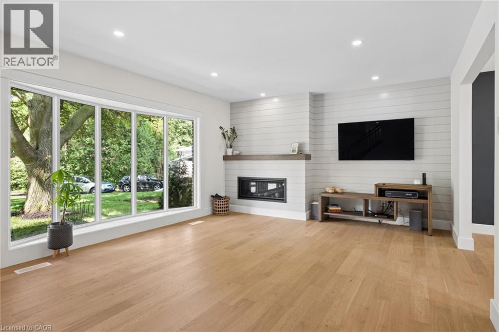 361 COLERIDGE Place thumbnail 5