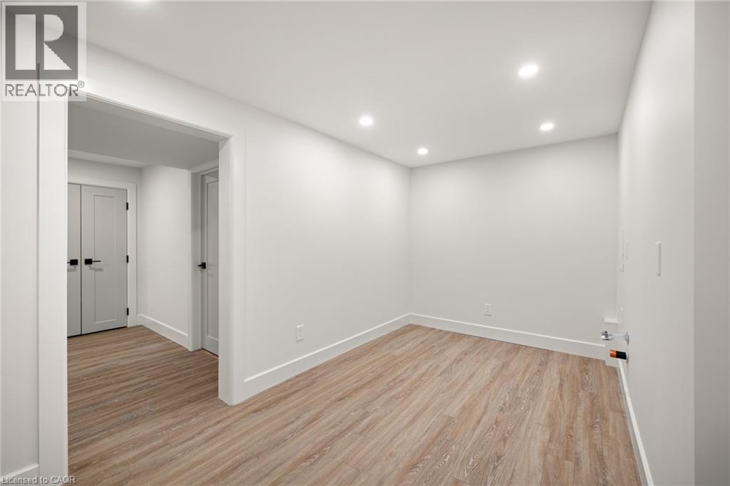 361 COLERIDGE Place thumbnail 27