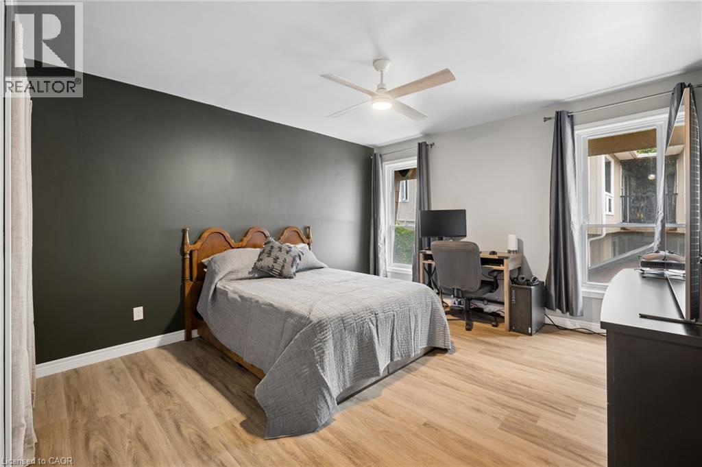 555 FOUNTAIN Street S thumbnail 13