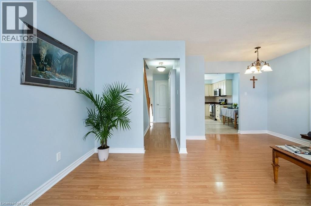 121 MORGAN Avenue Unit# 7 thumbnail 14