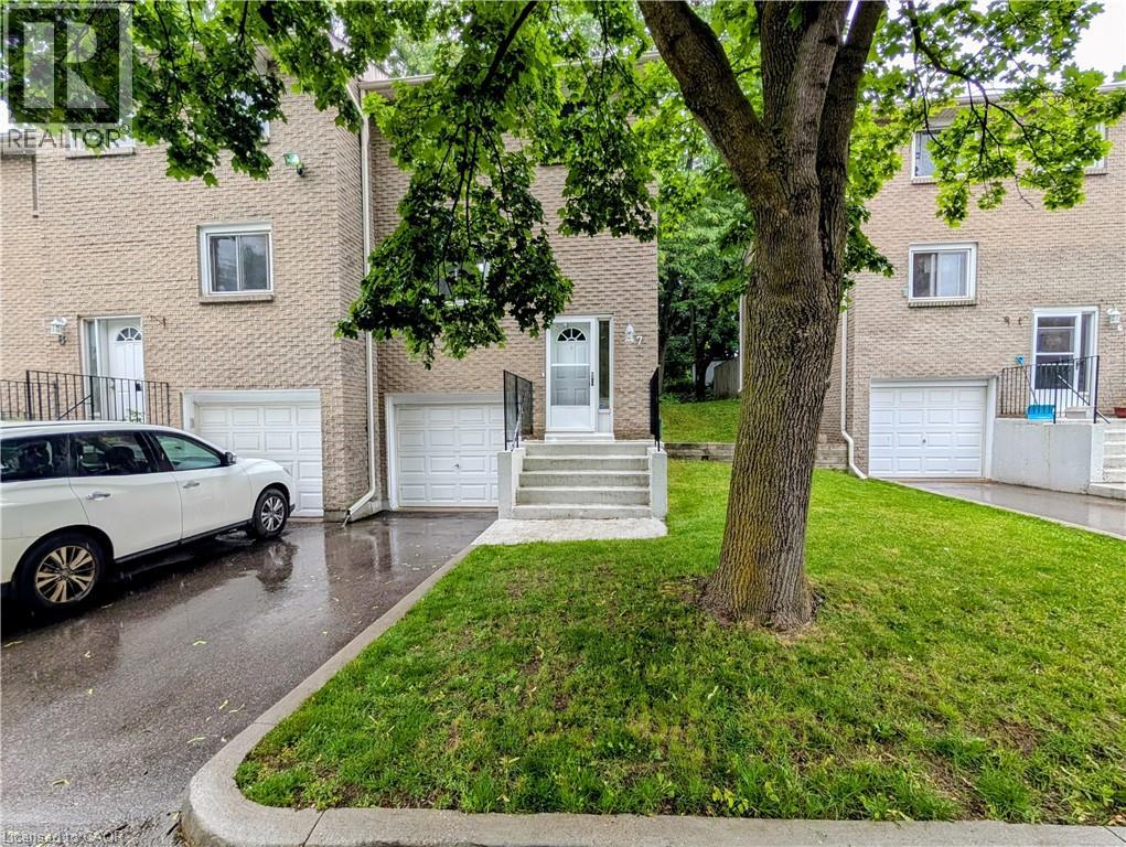 121 MORGAN Avenue Unit# 7 thumbnail 2