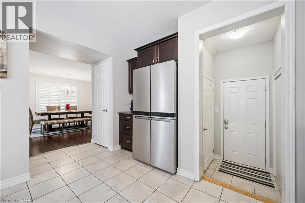 38 PARK GLEN Street thumbnail 17