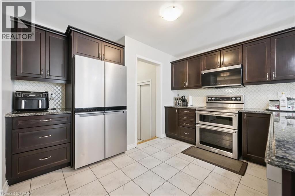 38 PARK GLEN Street thumbnail 18