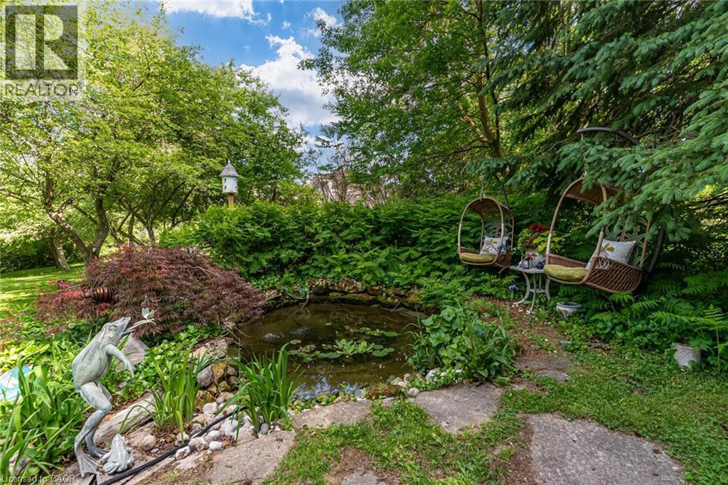 2134 MAPLEWOOD Road thumbnail 43