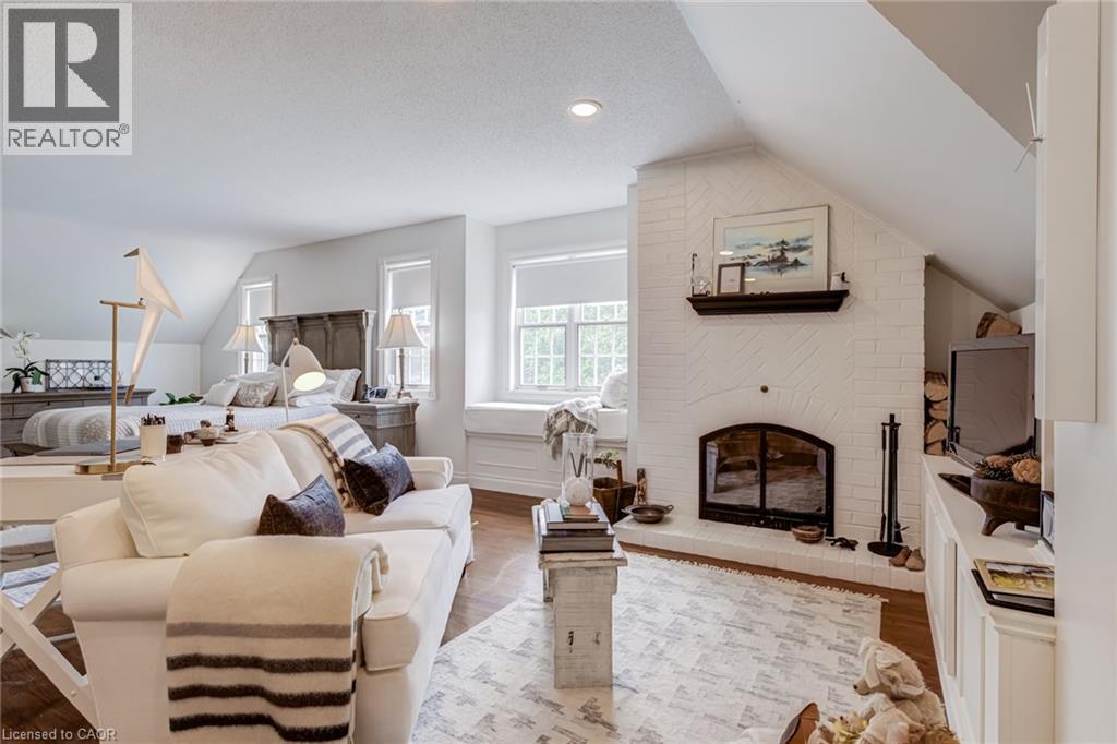 2134 MAPLEWOOD Road thumbnail 26