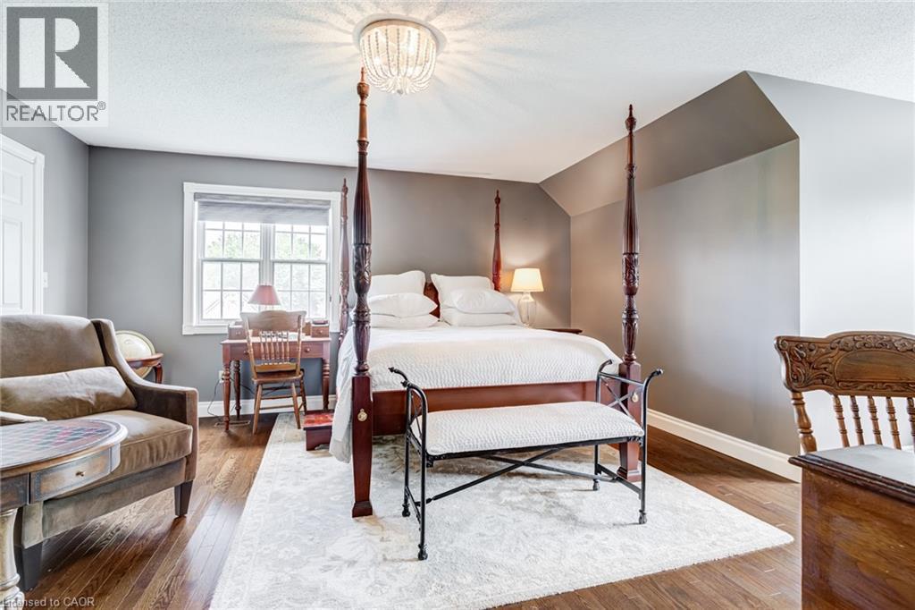 2134 MAPLEWOOD Road thumbnail 30