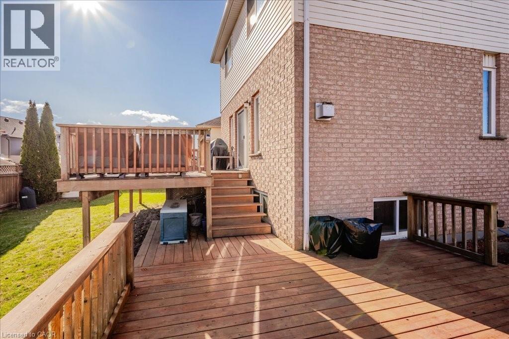 11 ACORN Way thumbnail 33