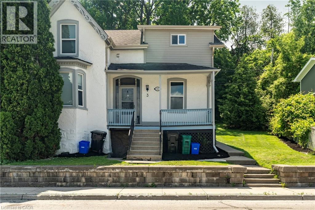 66 QUEEN Street W